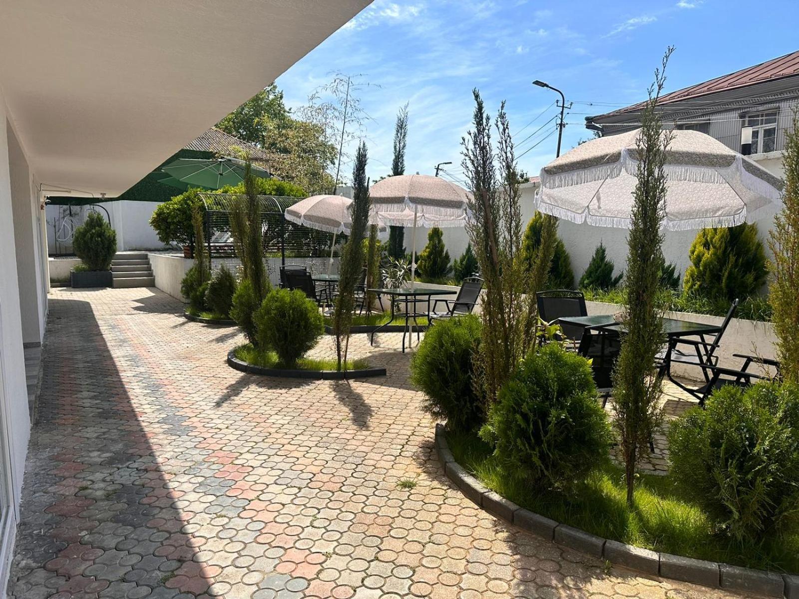 Villa Gardens Кобулети Экстерьер фото